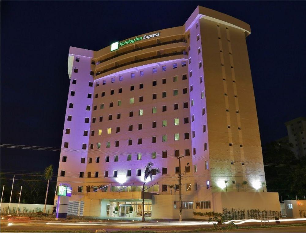 Отель Slaviero Porto Velho Экстерьер фото